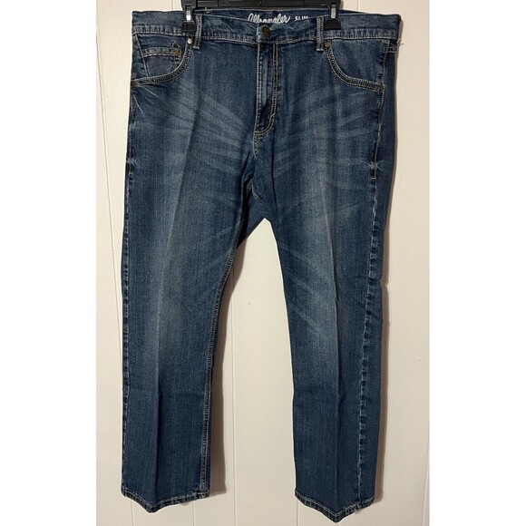 Men’s Wrangler Retro Slim Boot Blue Jeans Whiskered Front Size 38x30 - Picture 1 of 8